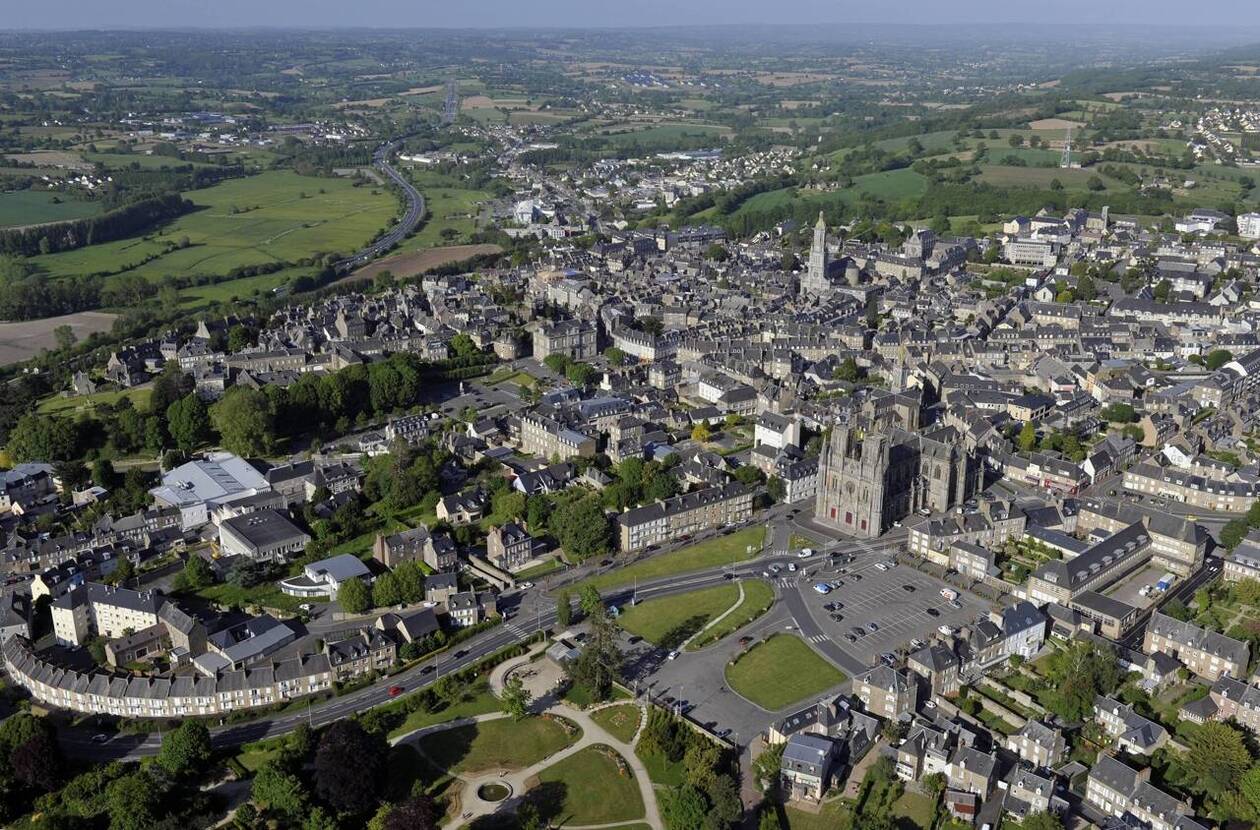Dans la communauté d’agglomération du Mont Saint-Michel (Manche), les nouveaux chiffres de la population diffusés par l’Insee montrent une tendance à la baisse, malgré que la ville d’Avranches continue d’attirer.
