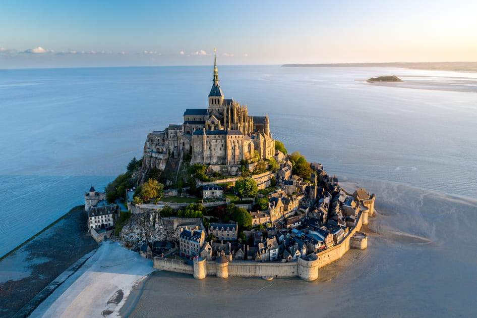 Le Mont-saint-Michel, 1&nbsp;000&nbsp;ans d'histoire
